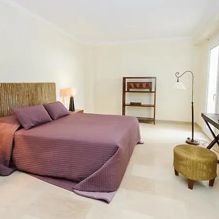 Oceanview Luxury 063 *