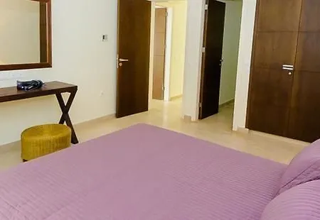 Oceanview Luxury 063 Apartament *