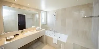 Oceanview Luxury 063 *